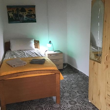 Anns Guesthouse Bakaugambia Zewnętrze zdjęcie